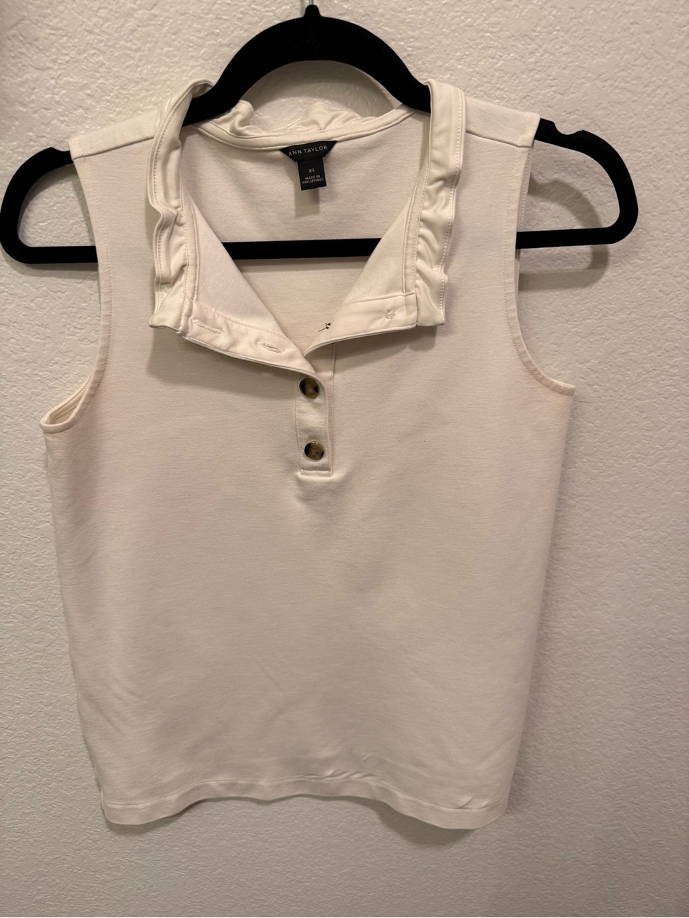 Ann Taylor Cream Sleeveless Polo Tank with Button Placket